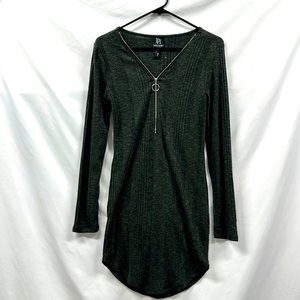 Derek Heart Size M Dark Green Dress
